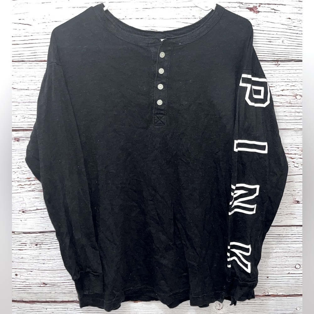 PINK Victoria’s Secret Long Sleeve Black Tee